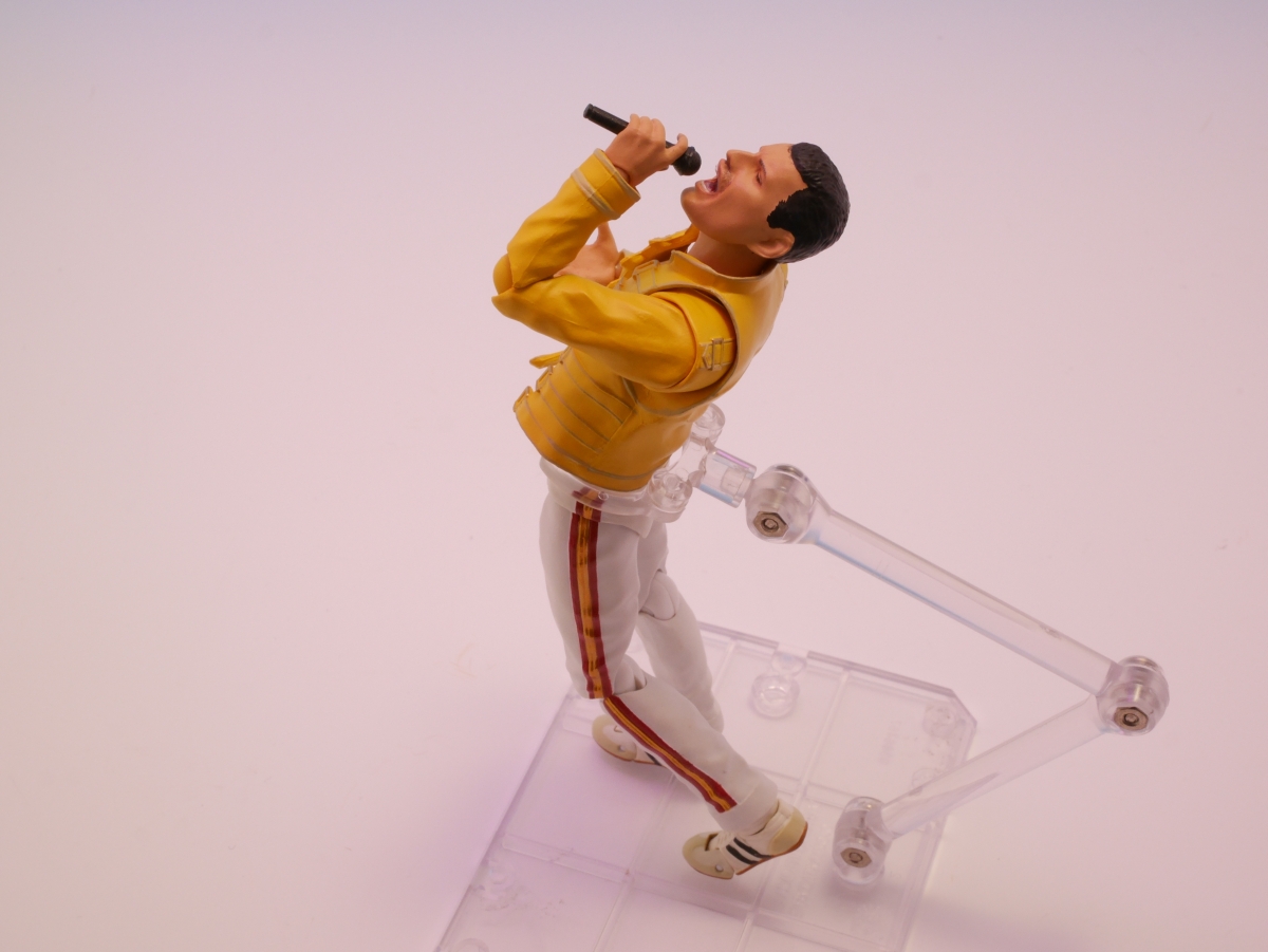 Queen - Freddie Mercury - S.H.Figuarts - Live at Wembley Stadium (Bandai, Bandai Spirits) photo 7