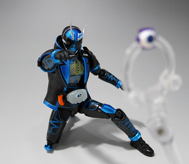 Kamen Rider Ghost - Kamen Rider Specter - S.H.Figuarts (Bandai) photo 2