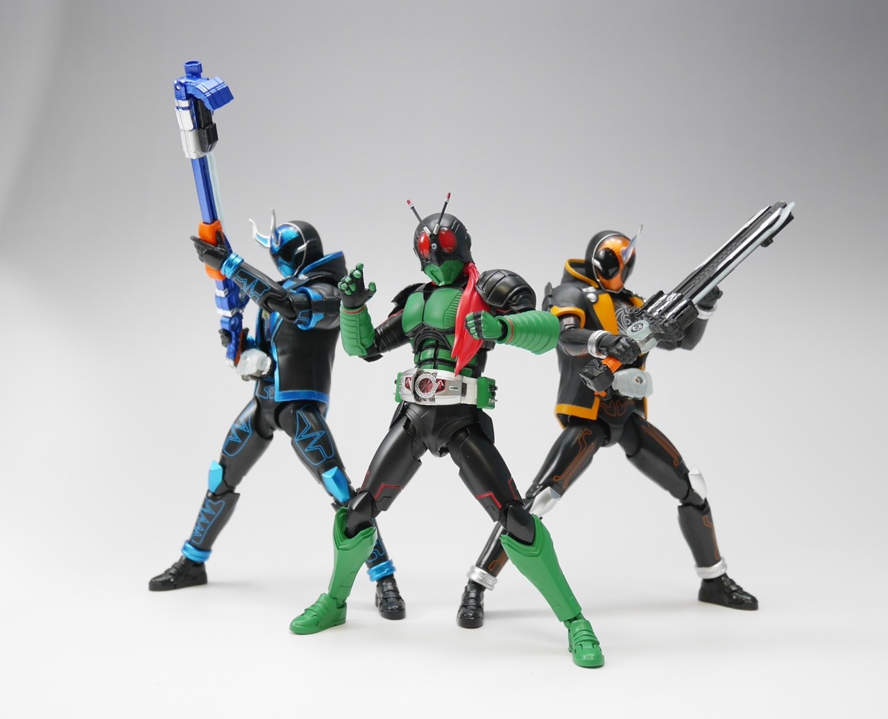 Kamen Rider Ghost - Kamen Rider Specter - S.H.Figuarts (Bandai) photo 7