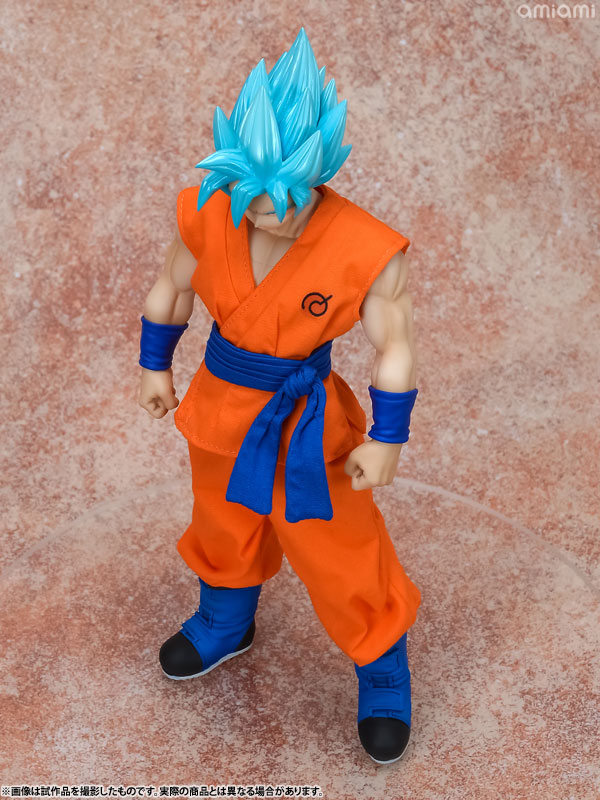 Dragon Ball Super - Son Goku SSGSS - Dimension of Dragonball (MegaHouse) photo 7