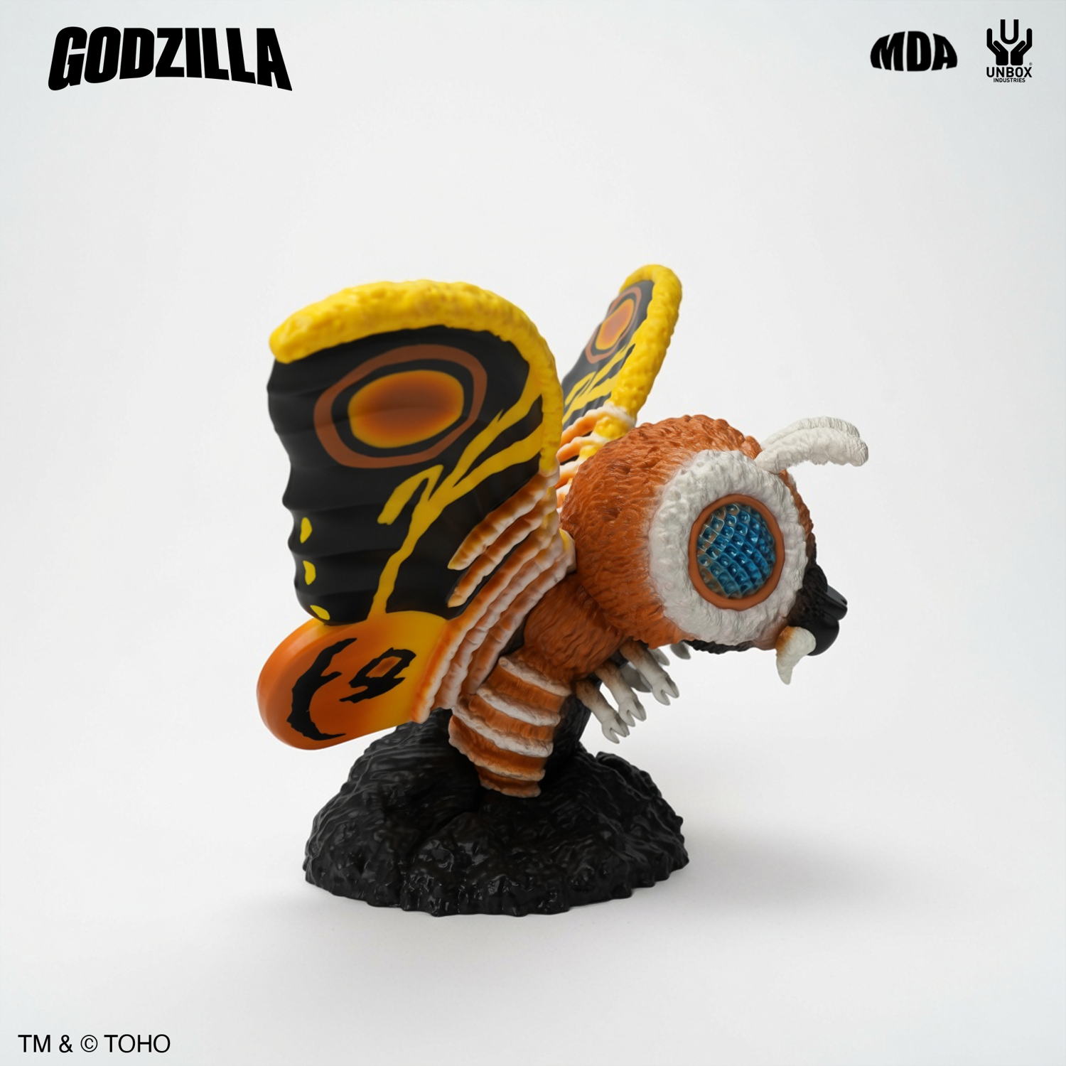 Mothra vs. Gojira - Mothra - MDA x Unbox Industries - Sofubi Figure (Unbox Industries) photo 3