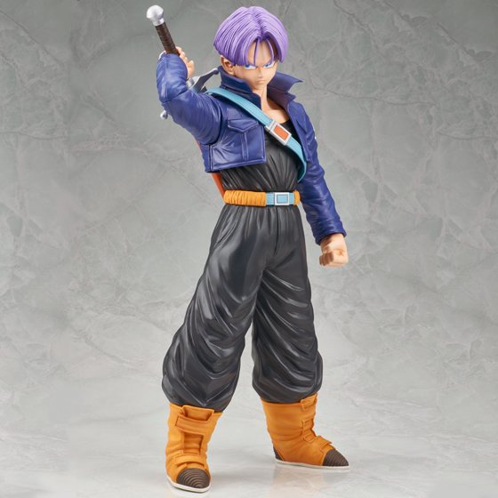 Dragon Ball Z - Future Trunks - Gigantic Series (X-Plus) photo 2