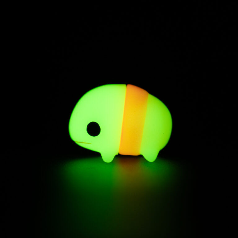 Original - Doujin Figure - Gacha King - Gacha King SERIES 27 - Gashapon - Sofubi Figure - Little Gabura - Glow In The Dark (D-ATTACK, T-Base, Toy's King) photo 2