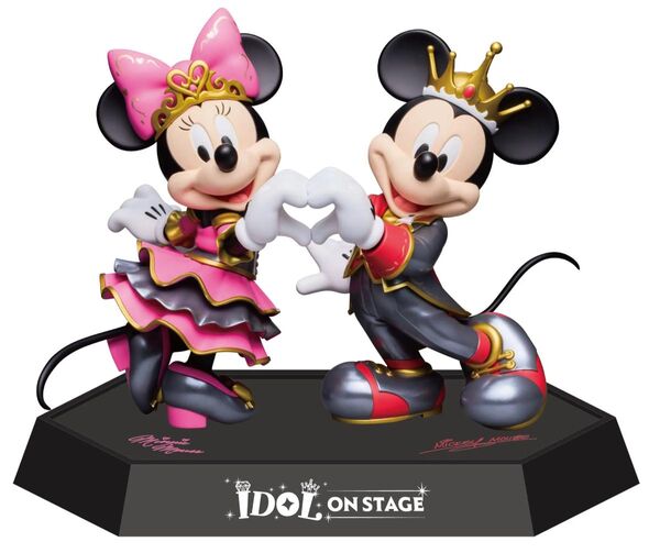 Mickey Mouse,Minnie Mouse