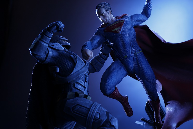 Batman v Superman: Dawn of Justice - Batman - ARTFX+ - 1/10 (Kotobukiya) photo 6