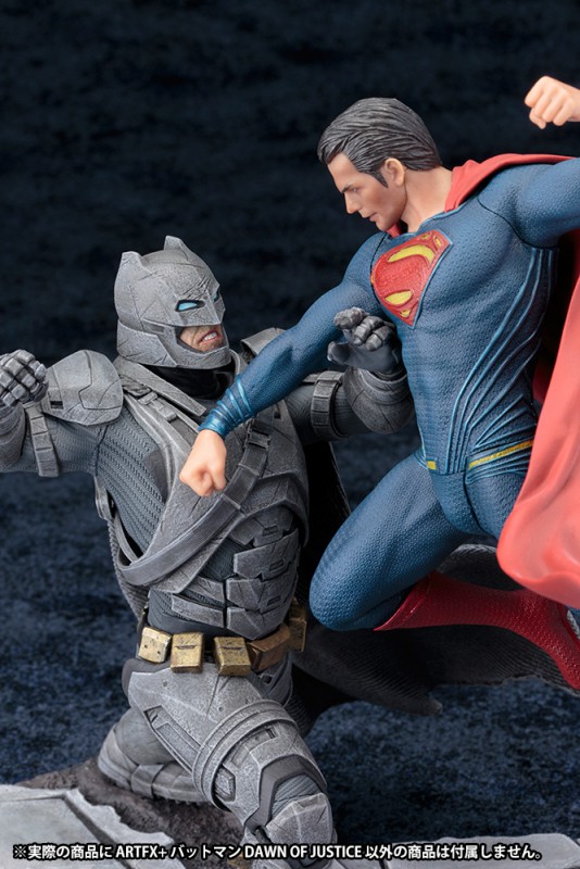 Batman v Superman: Dawn of Justice - Batman - ARTFX+ - 1/10 (Kotobukiya) photo 12