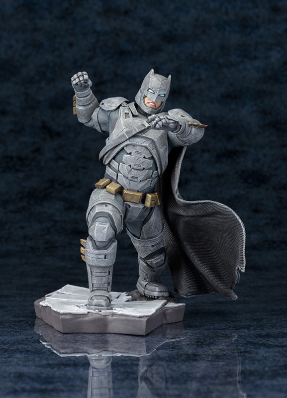 Batman v Superman: Dawn of Justice - Batman - ARTFX+ - 1/10 (Kotobukiya) photo 18