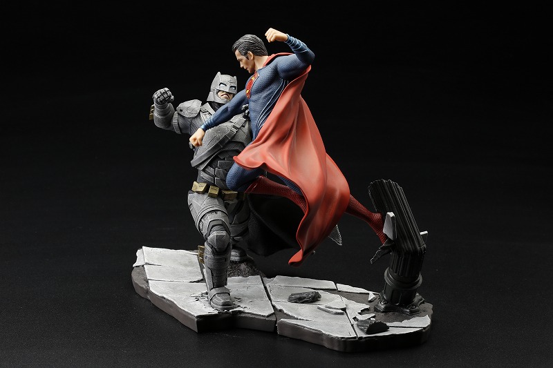 Batman v Superman: Dawn of Justice - Superman - ARTFX+ - 1/10 (Kotobukiya) photo 5