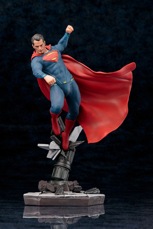 Batman v Superman: Dawn of Justice - Superman - ARTFX+ - 1/10 (Kotobukiya) photo 14