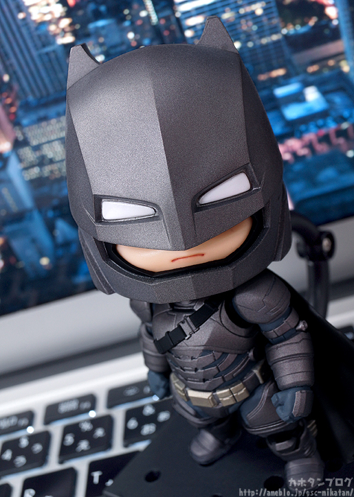 Batman v Superman: Dawn of Justice - Batman - Nendoroid  (#628) - Justice Edition (Good Smile Company) photo 6
