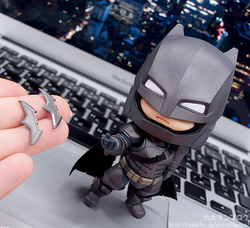 Batman v Superman: Dawn of Justice - Batman - Nendoroid  (#628) - Justice Edition (Good Smile Company) photo 14