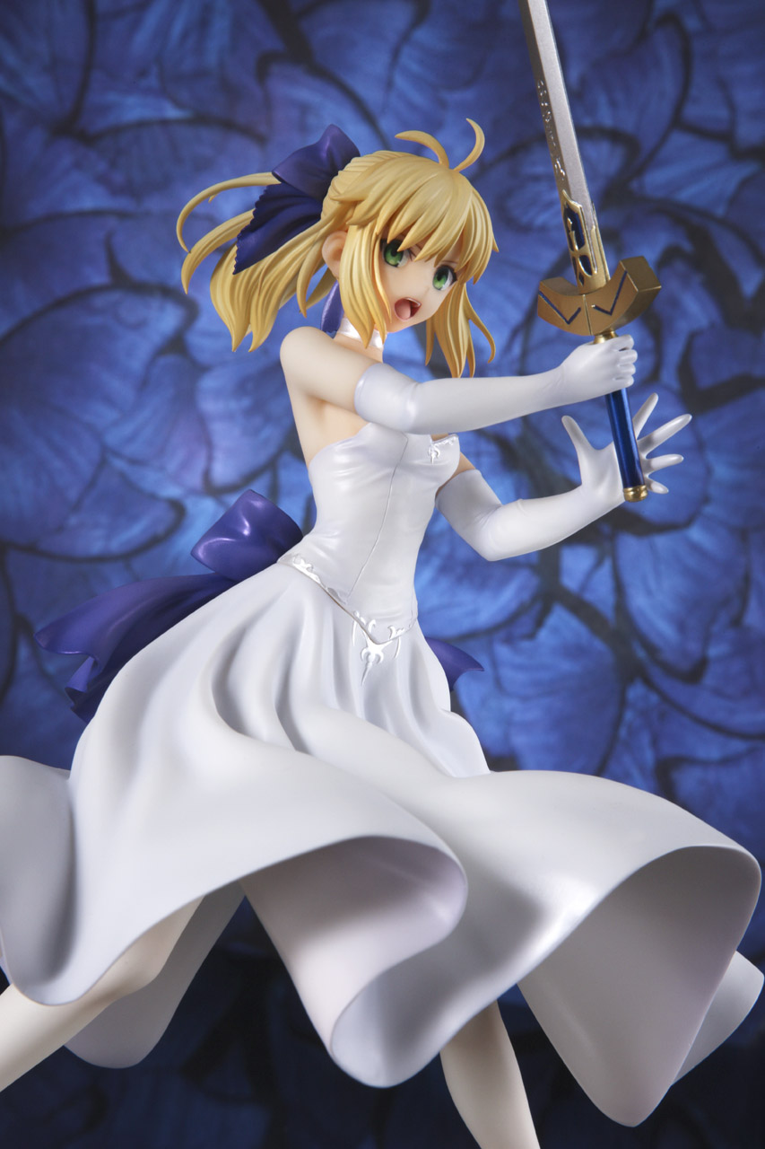 Fate/Stay Night Unlimited Blade Works - Altria Pendragon - 1/8 - Saber, Shiro Dress Ver. (Bell Fine) photo 3