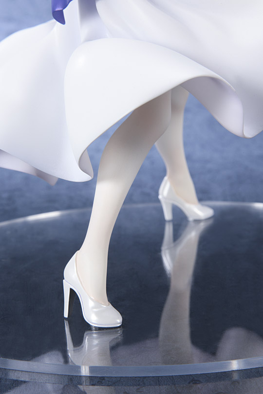 Fate/Stay Night Unlimited Blade Works - Altria Pendragon - 1/8 - Saber, Shiro Dress Ver. (Bell Fine) photo 14