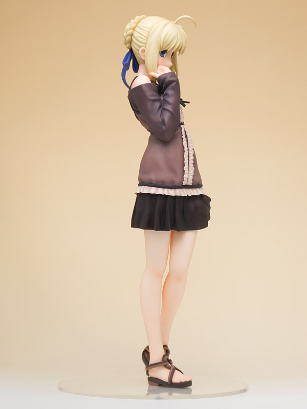 Fate/Hollow Ataraxia - Altria Pendragon - 1/6 - Saber, Holiday Ver. (Good Smile Company) photo 6