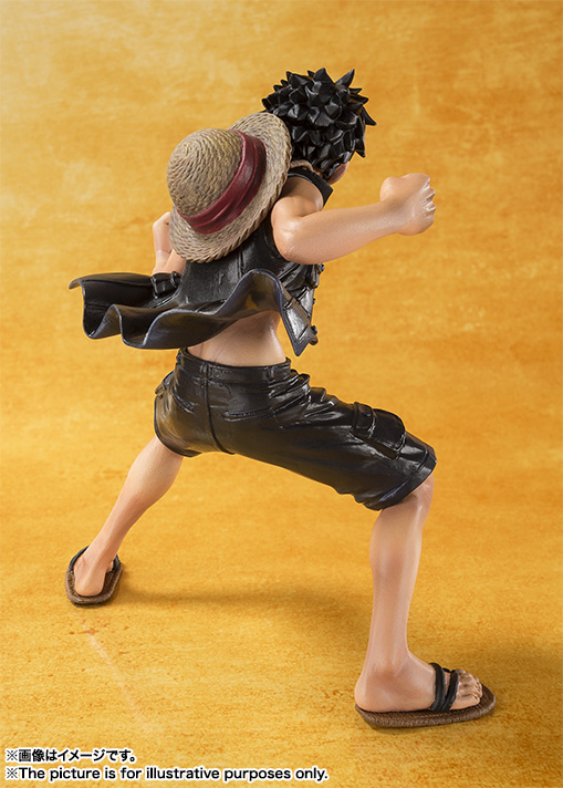 One Piece Film Gold - Monkey D. Luffy - Figuarts ZERO - -One Piece Film Gold Ver.- (Bandai) photo 2
