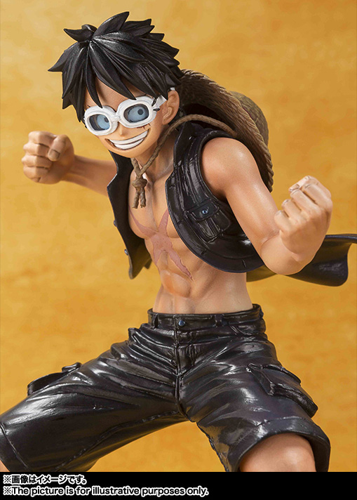 One Piece Film Gold - Monkey D. Luffy - Figuarts ZERO - -One Piece Film Gold Ver.- (Bandai) photo 5