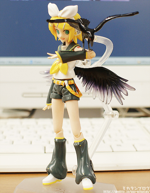 Touhou Project - Syameimaru Aya - Figma (#090) (Max Factory) photo 2