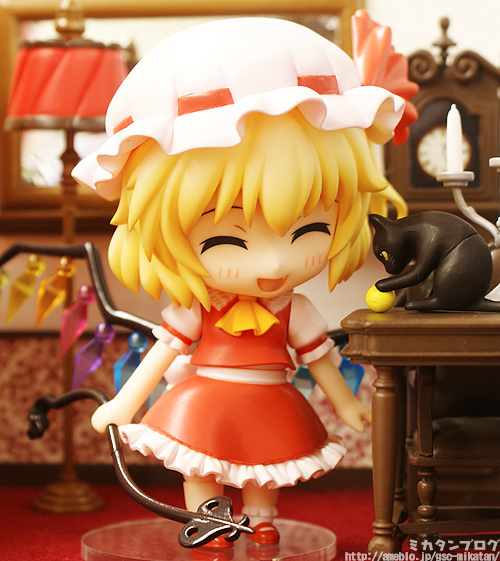 Touhou Project - Flandre Scarlet - Nendoroid (#136) (Good Smile Company) photo 4
