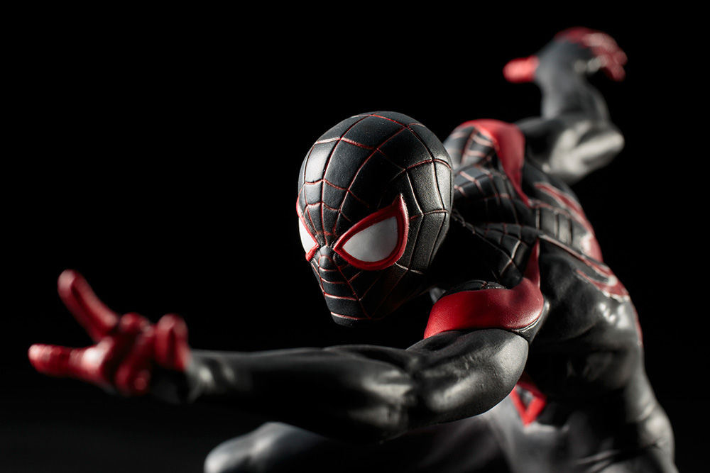 Ultimate Comics: Spider-Man - Spider-Man (Miles Morales) - ARTFX+ - 1/10 (Kotobukiya) photo 10