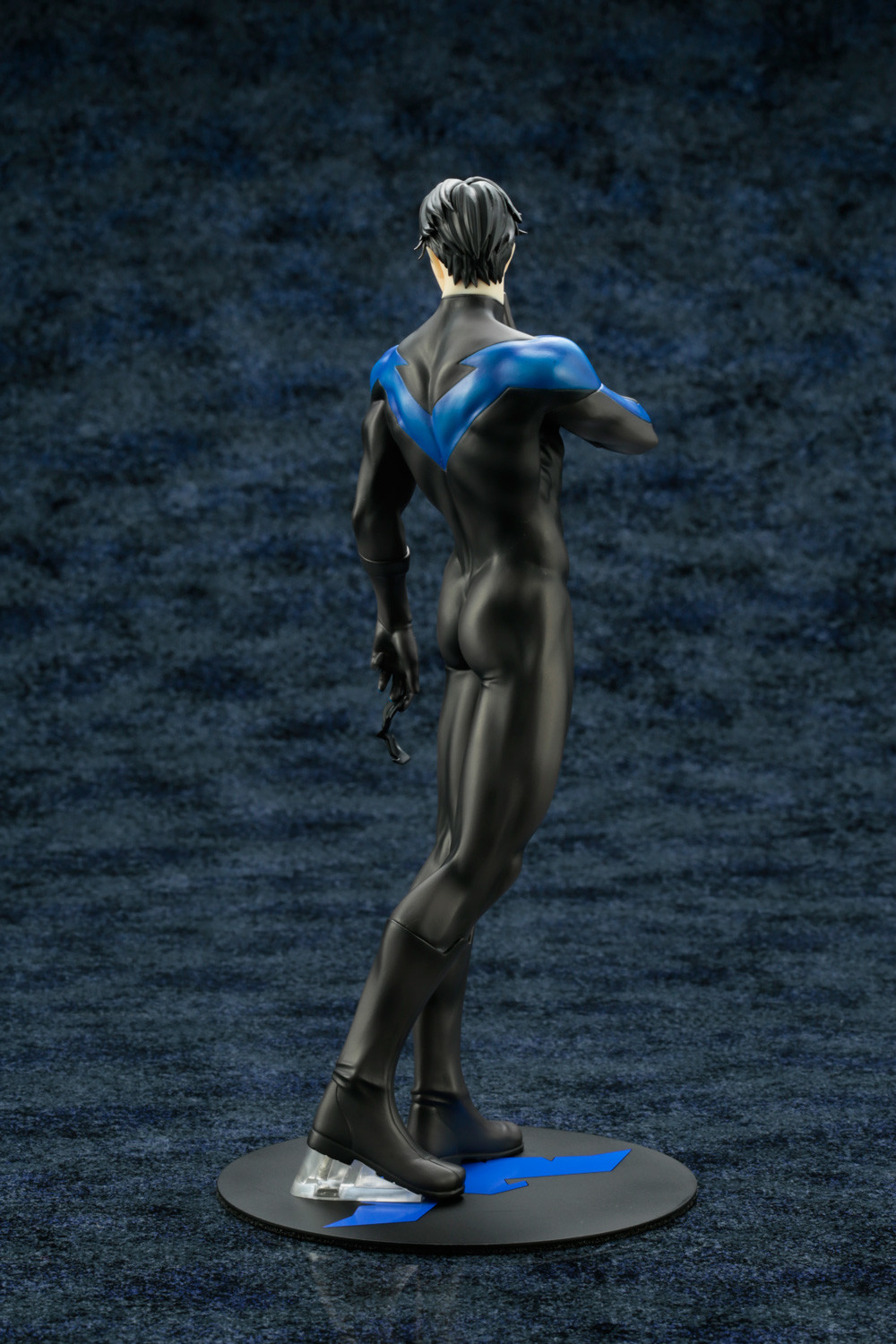 Batman - Nightwing - Ikemen Series - 1/7 (Kotobukiya) photo 25