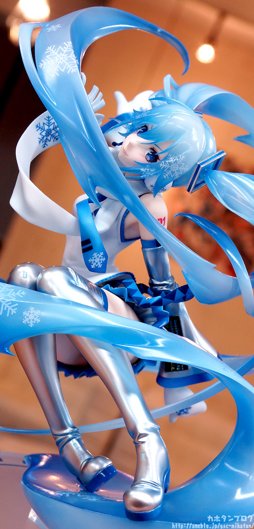 Vocaloid - Hatsune Miku - 1/7 - Snow (Good Smile Company) photo 8