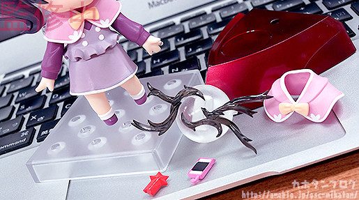 Regalia: The Three Sacred Stars - Rena Asteria - Nendoroid  (#691) (Good Smile Company) photo 16