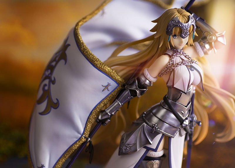 Fate/Grand Order - Jeanne d'Arc - Ruler, 3rd Ascension (Flare) photo 3