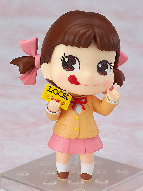 Peko World - Peko-chan - Nendoroid  (#679) - School Ver. (Play Future) photo 3