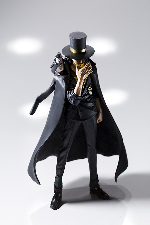 One Piece Film Gold - Hattori - Rob Lucci - Creator×Creator - Special Color ver. (Banpresto) photo 3