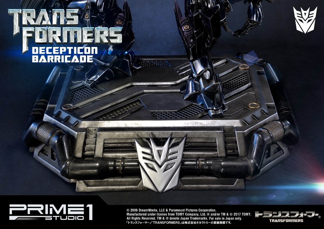 Transformers (2007) - Barricade - Museum Masterline Series  (MMTFM-15) (Prime 1 Studio) photo 3