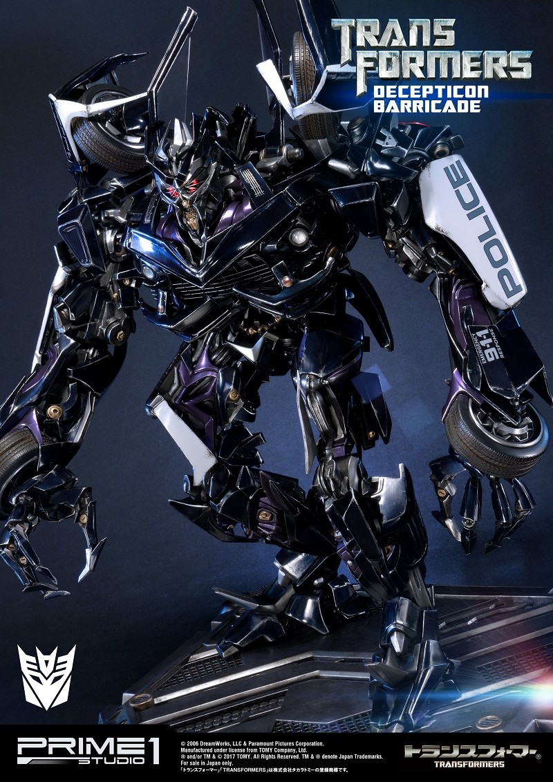 Transformers (2007) - Barricade - Museum Masterline Series  (MMTFM-15) (Prime 1 Studio) photo 15