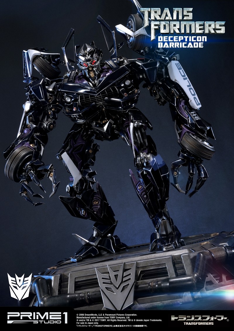 Transformers (2007) - Barricade - Museum Masterline Series  (MMTFM-15) (Prime 1 Studio) photo 24