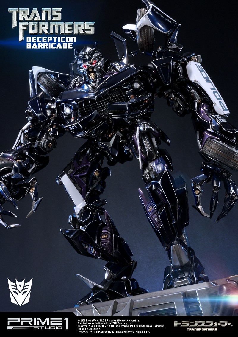 Transformers (2007) - Barricade - Museum Masterline Series  (MMTFM-15) (Prime 1 Studio) photo 25