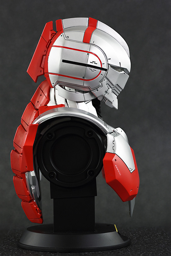 Ultraman - Bust (Aquamarine) photo 2