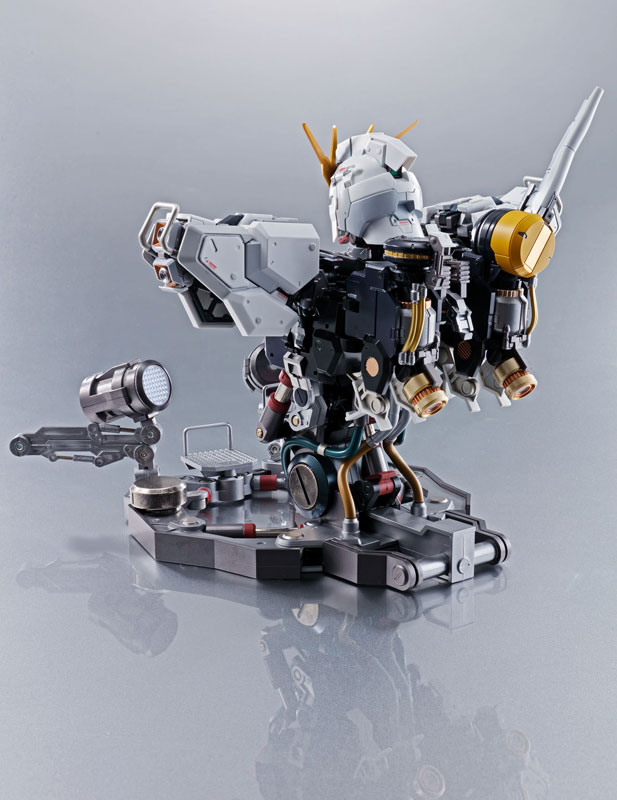Kidou Senshi Gundam: Gyakushuu no Char - RX-93 ν Gundam - Formania Ex (Bandai) photo 3