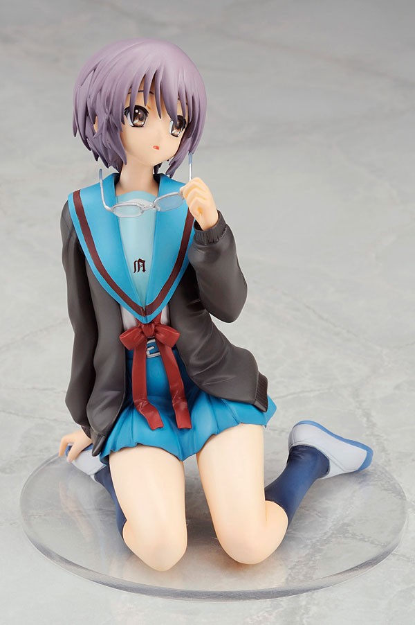Suzumiya Haruhi no Yuuutsu - Nagato Yuki - 1/8 - School Uniform Ver. (Alter, Chara-Ani) photo 2
