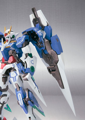Kidou Senshi Gundam 00 - Kidou Senshi Gundam 00V - GN-0000 00 Gundam - GN-0000/7S 00 Gundam Seven Sword - Metal Build - 1/100 (Bandai) photo 8