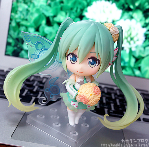 Good Smile Racing - Hatsune Miku - Nendoroid (#777) - Racing 2017 (Good Smile Company, GOOD SMILE Racing) photo 4