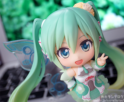 Good Smile Racing - Hatsune Miku - Nendoroid (#777) - Racing 2017 (Good Smile Company, GOOD SMILE Racing) photo 10