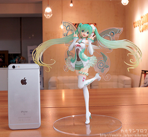 Good Smile Racing - Hatsune Miku - 1/1 - Racing 2017 Ver. (Good Smile Company) photo 4