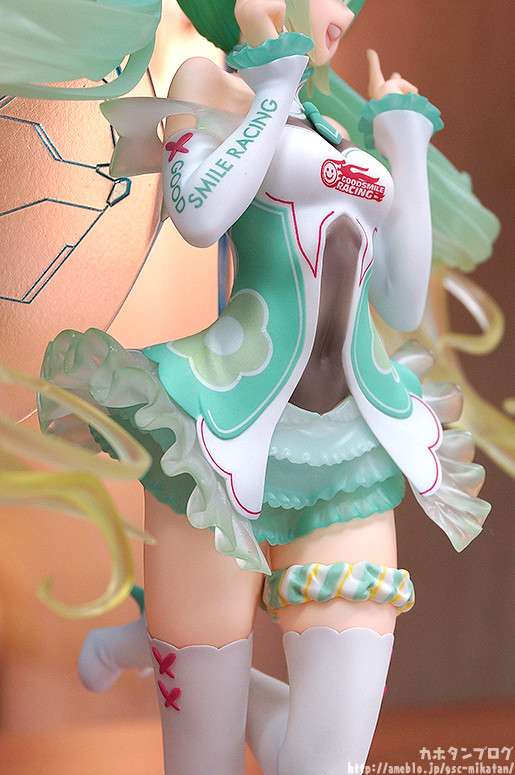 Good Smile Racing - Hatsune Miku - 1/1 - Racing 2017 Ver. (Good Smile Company) photo 18