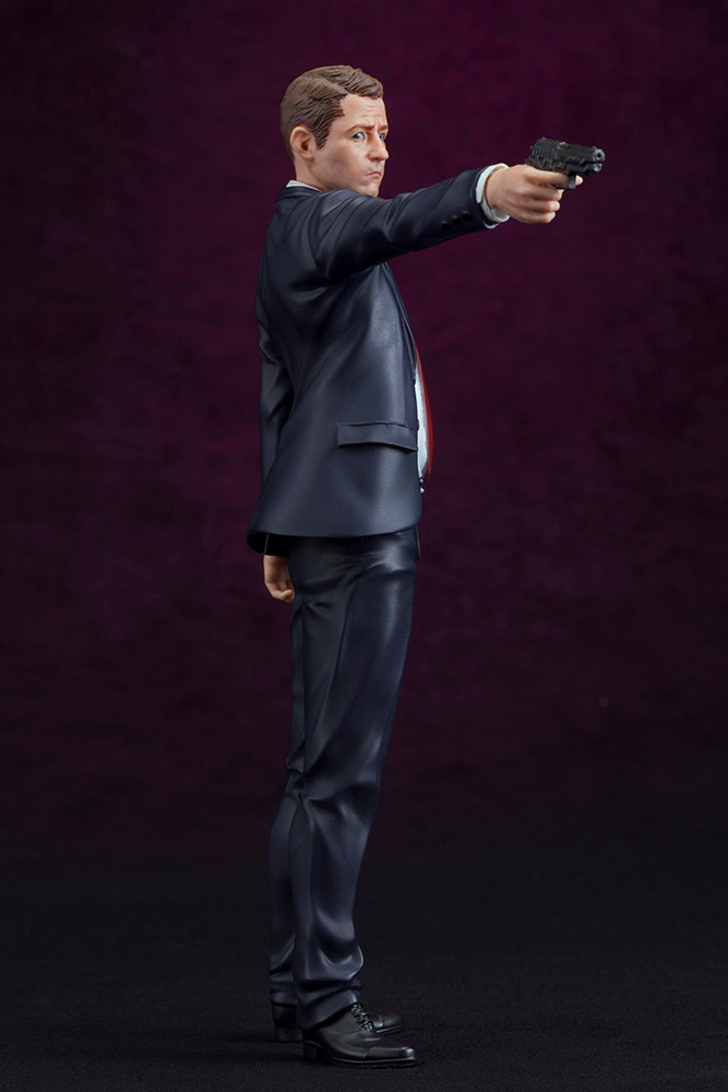 Gotham - James Gordon - ARTFX+ - 1/10 (Kotobukiya) photo 9