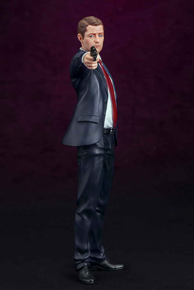 Gotham - James Gordon - ARTFX+ - 1/10 (Kotobukiya) photo 11