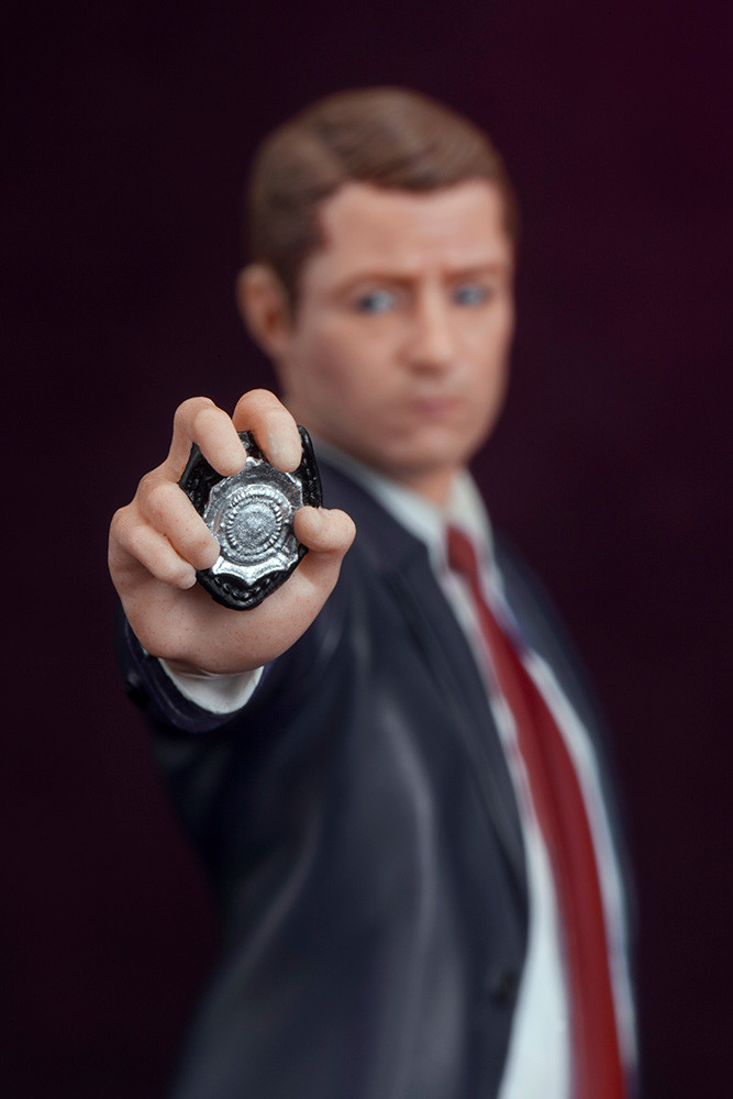 Gotham - James Gordon - ARTFX+ - 1/10 (Kotobukiya) photo 12