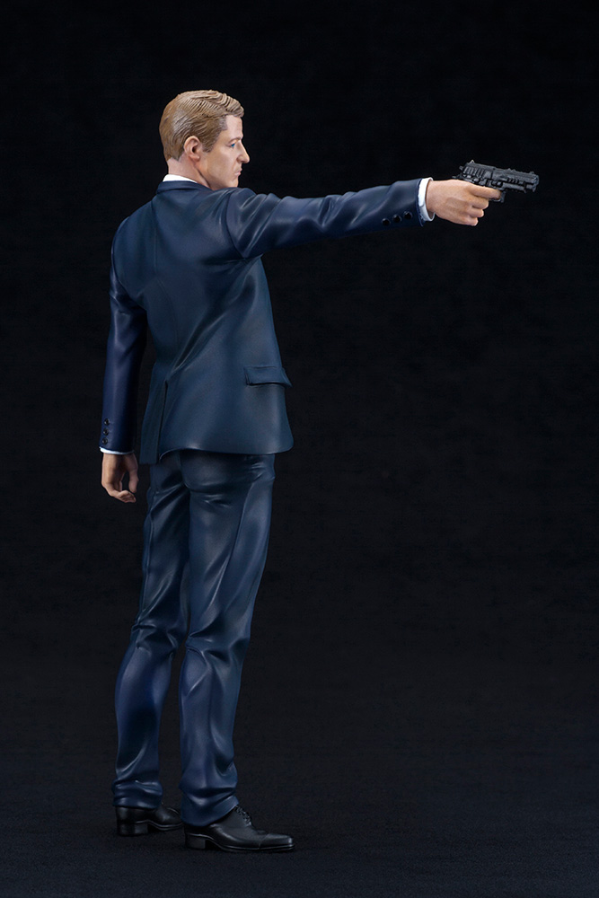 Gotham - James Gordon - ARTFX+ - 1/10 (Kotobukiya) photo 16