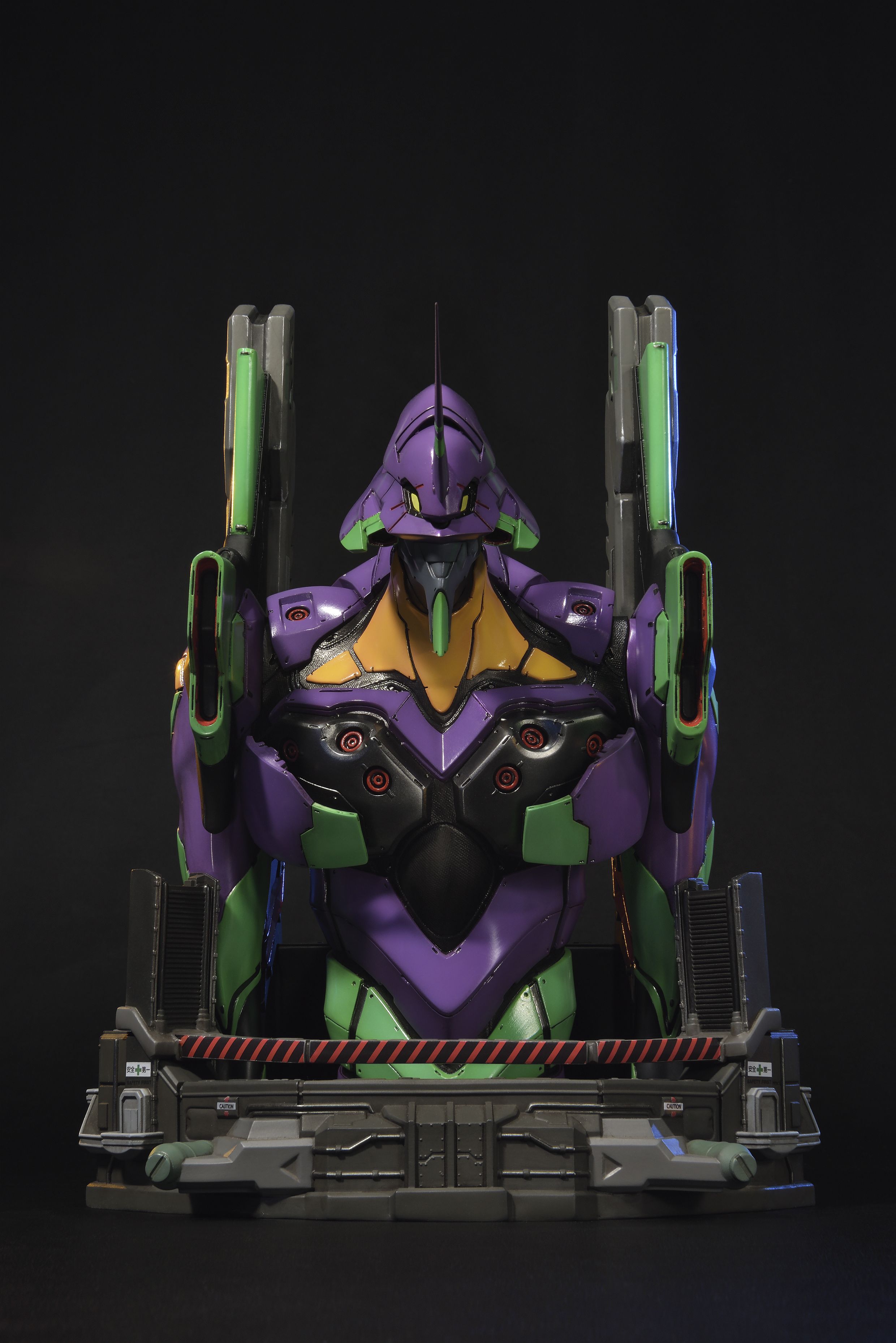Evangelion Shin Gekijouban - EVA-01 - Bust - Premium Bust  (PBEVA-01JP) (Prime 1 Studio) photo 4
