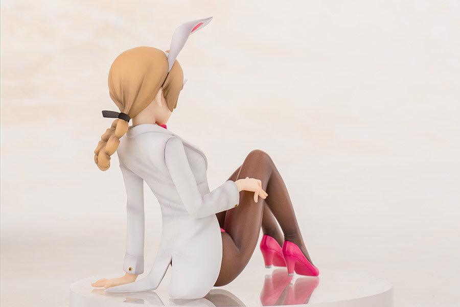 Strike Witches: Operation Victory Arrow - Lynette Bishop - 1/8 - Bunny Style, Heartful Pink ver. (Aquamarine, Good Smile Company) photo 4