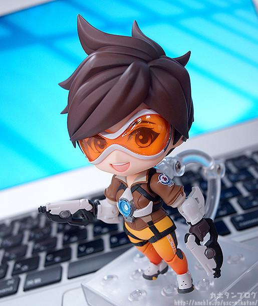 Overwatch - Tracer - Nendoroid (#730) - Classic Skin Edition (Good Smile Company) photo 10