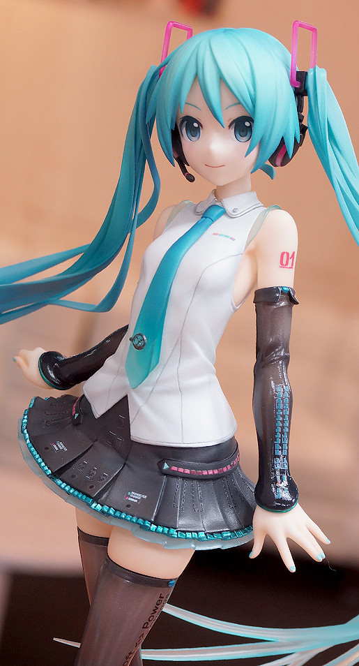 Vocaloid - Hatsune Miku - 1/8 - V4X (Good Smile Company) photo 2