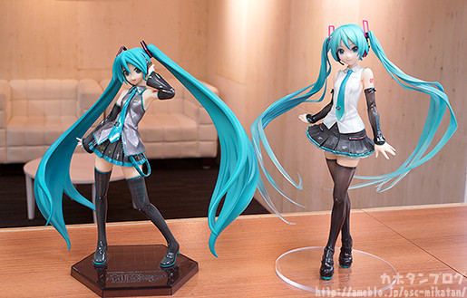 Vocaloid - Hatsune Miku - 1/8 - V4X (Good Smile Company) photo 11